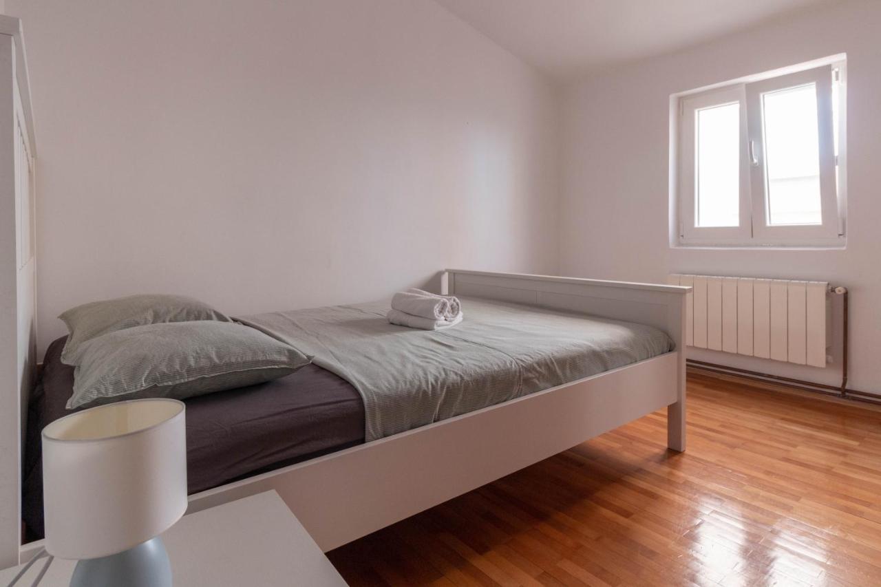 Modern Apartment Sara-Near The Beach Privlaka  Exterior photo